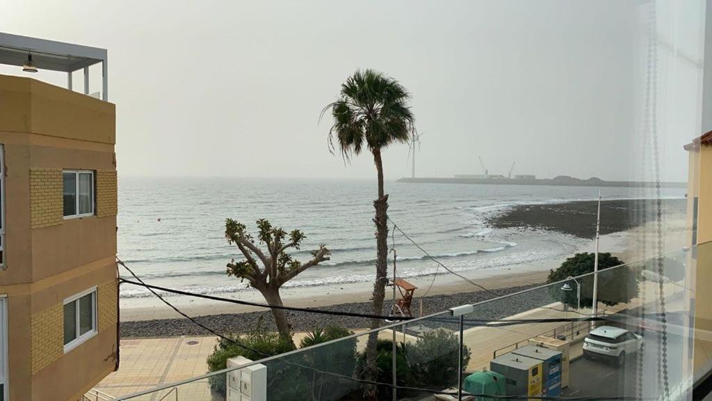 Apartamento La Avenida De Arinaga Apartman Kültér fotó